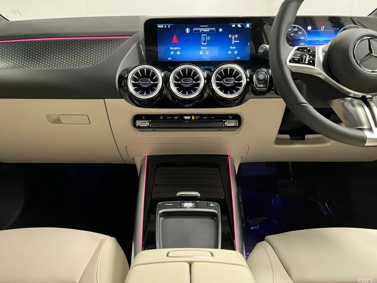 Mercedes-Benz GLA SUV, Diesel, 2026, Grey