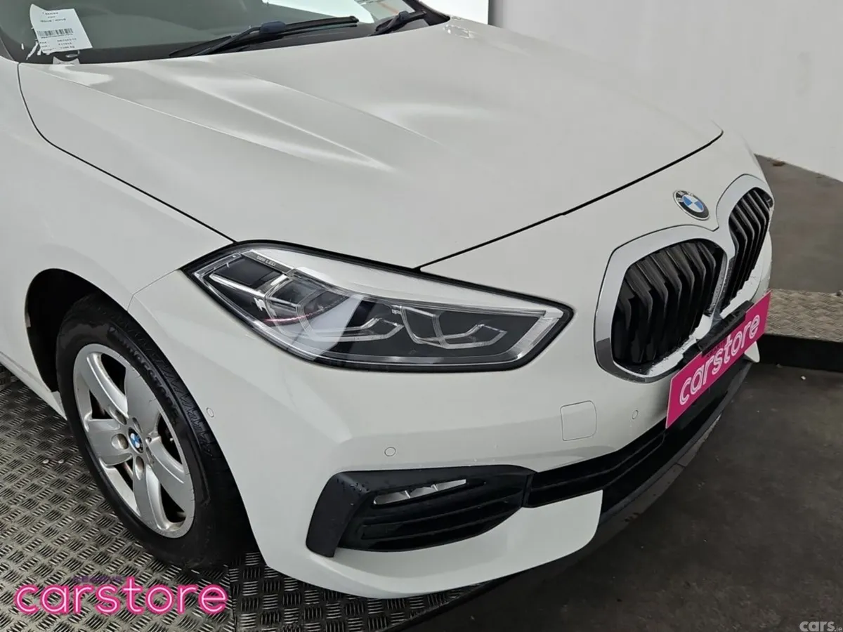 BMW 1-Series Hatchback, Petrol, 2020, White