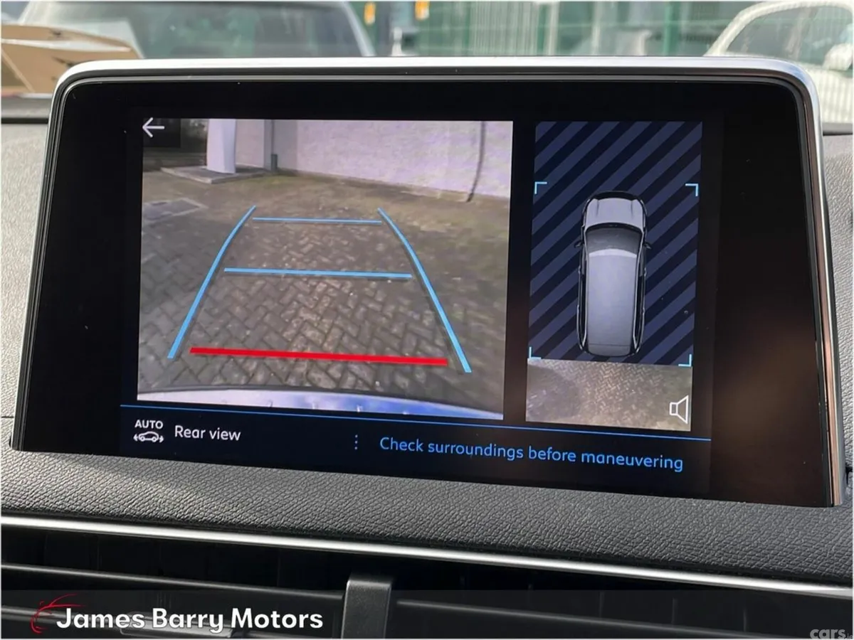 Peugeot 5008 MPV, Petrol, 2019, Grey