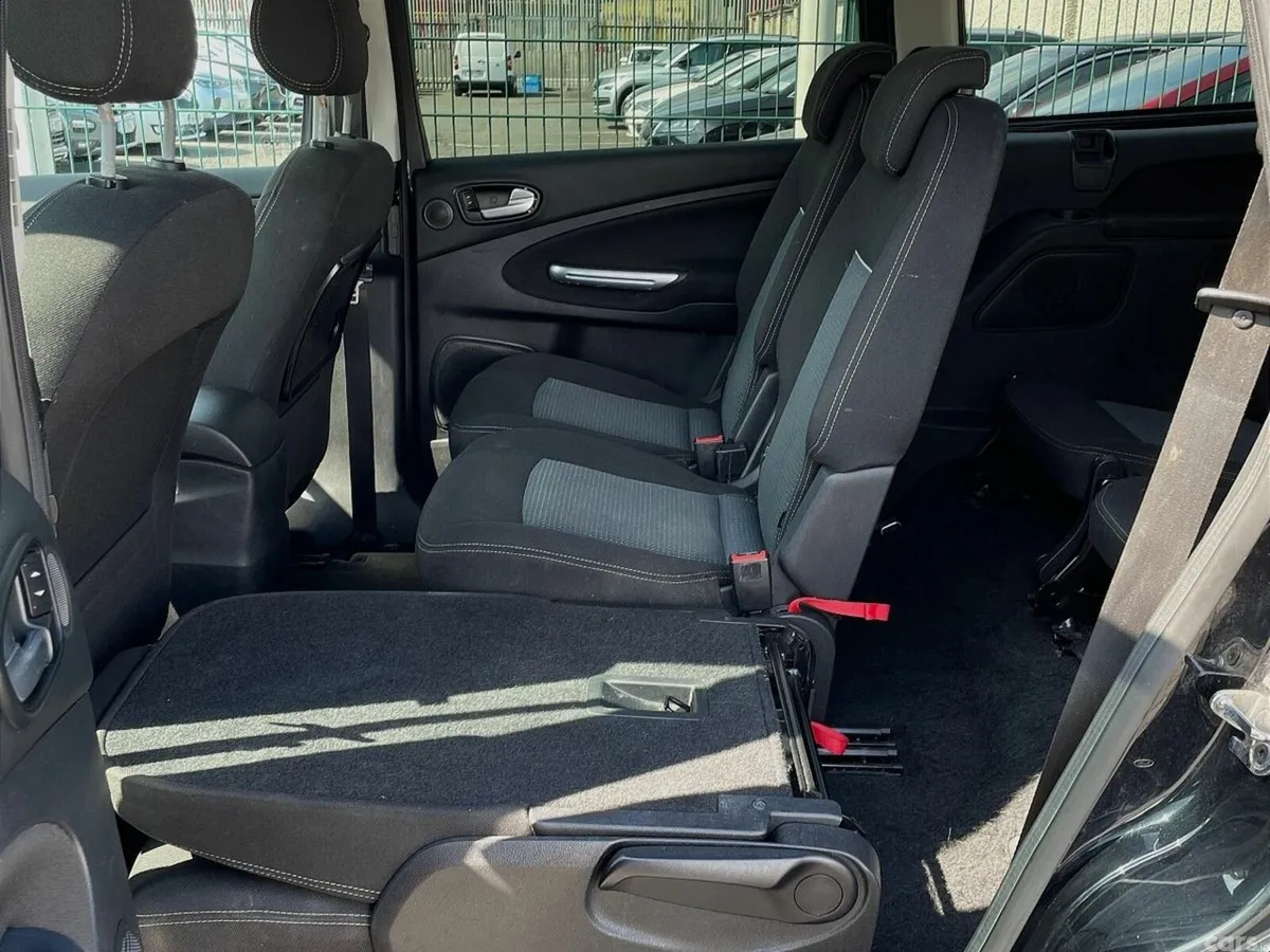 Ford Galaxy MPV, Diesel, 2015, Black
