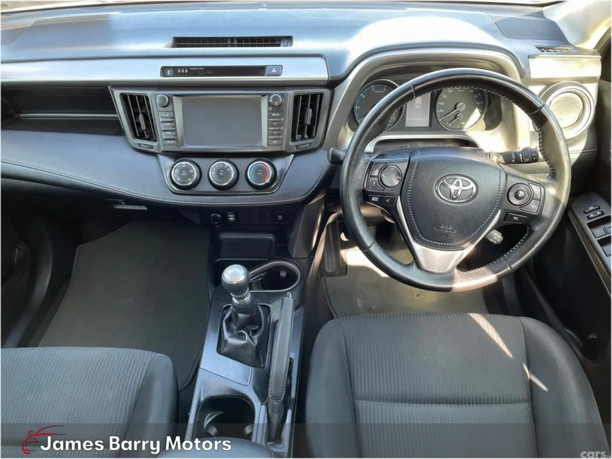 Toyota RAV4 SUV, Diesel, 2018, Silver