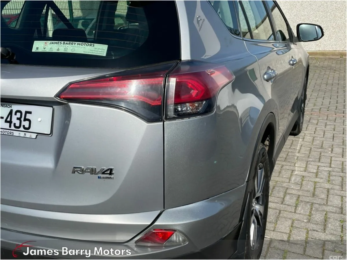 Toyota RAV4 SUV, Diesel, 2018, Silver