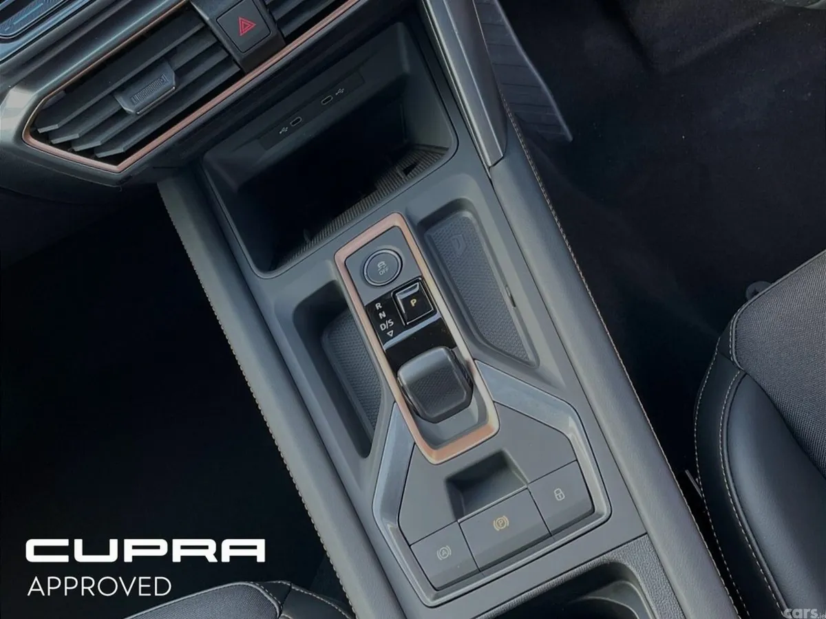 Cupra Leon Hatchback, Petrol, 2026, Black
