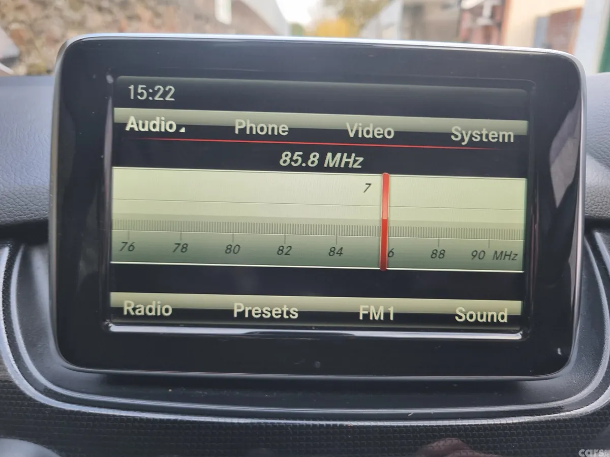 Mercedes-Benz B-Class MPV, Petrol, 2014, Red