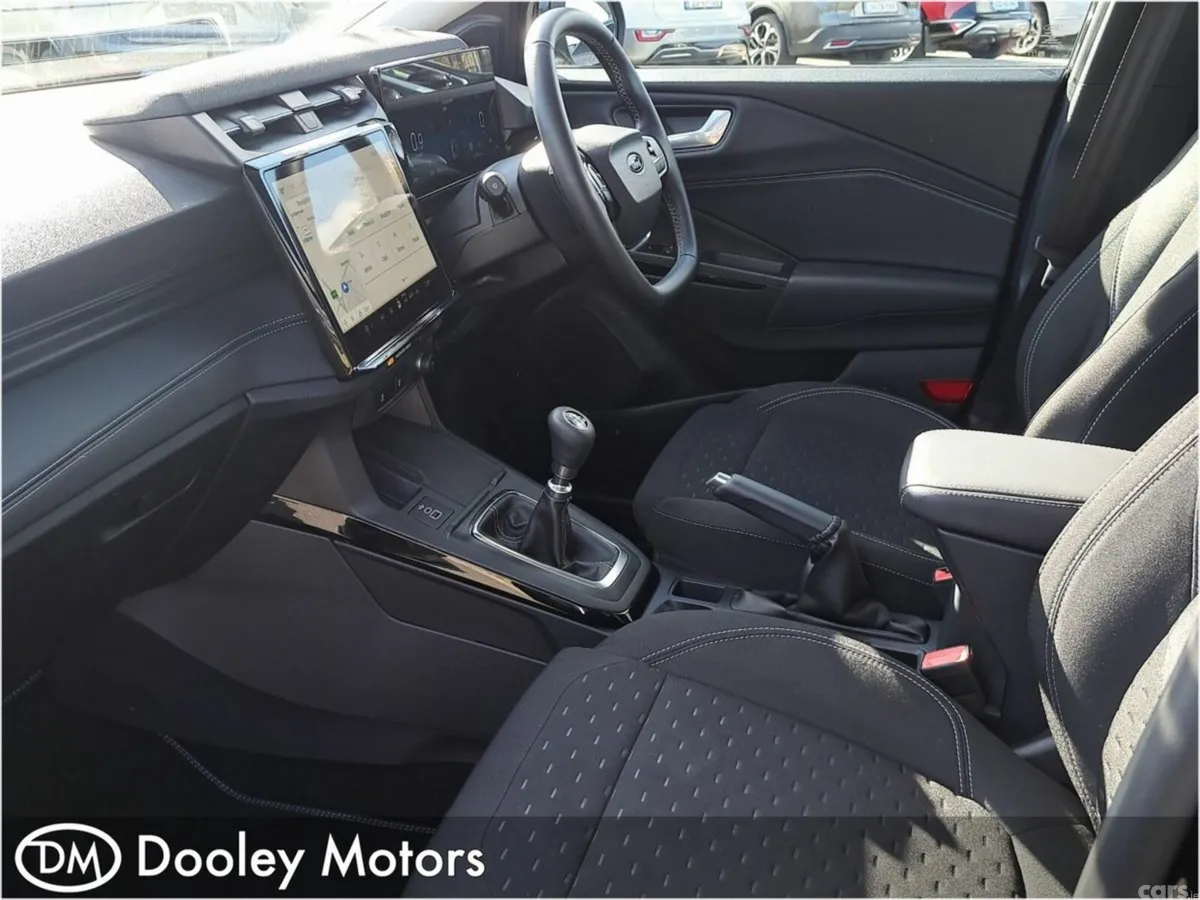 Ford Puma MPV, Petrol, 2025, Black