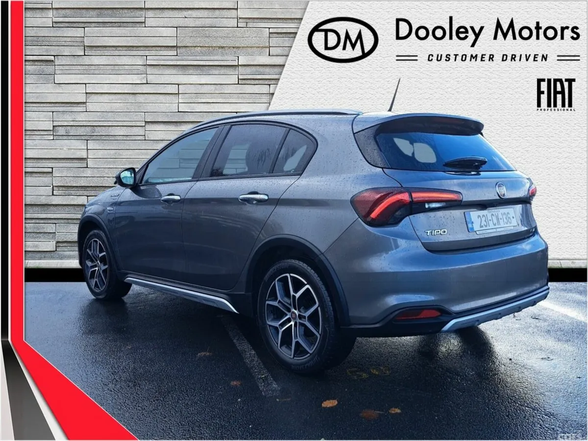 Fiat Tipo Hatchback, Petrol, 2023, Grey