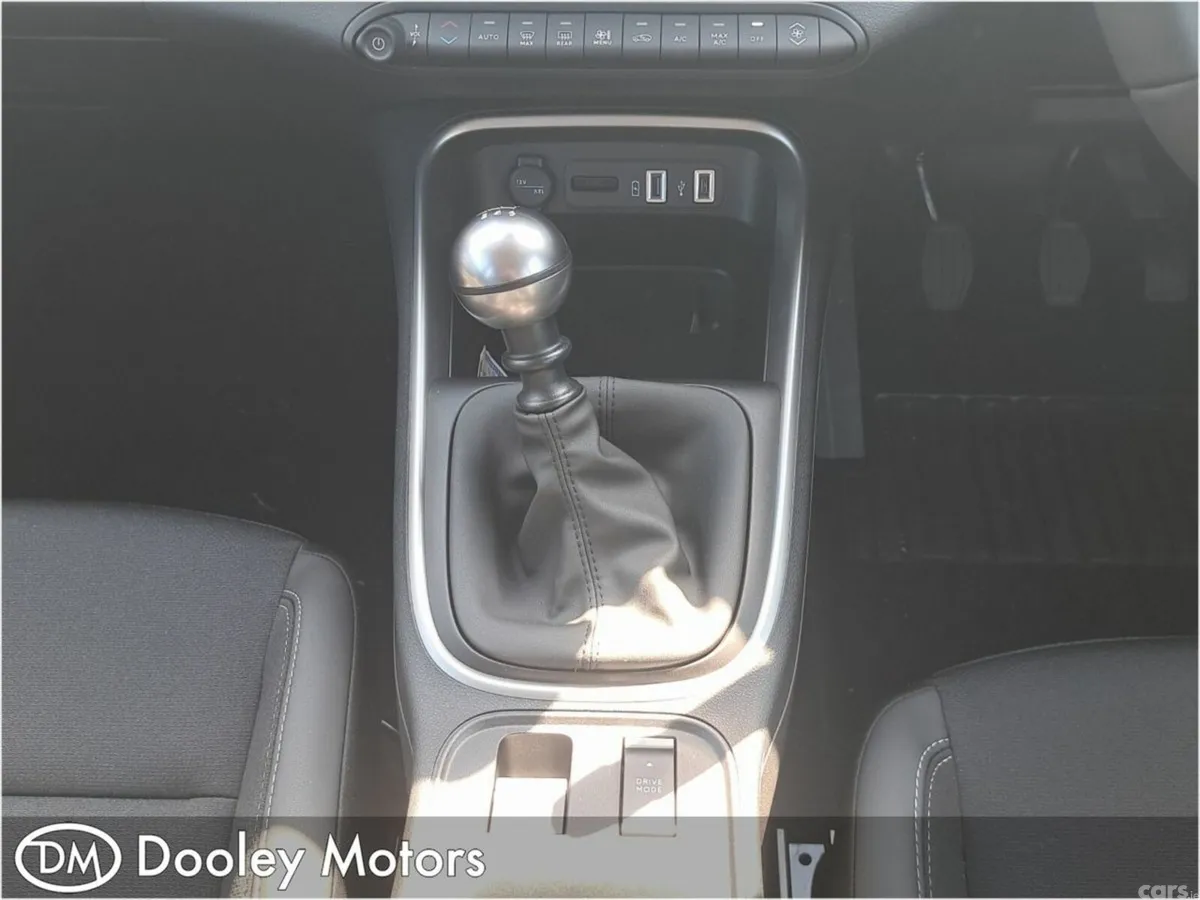 Jeep Avenger SUV, Petrol, 2025, Grey