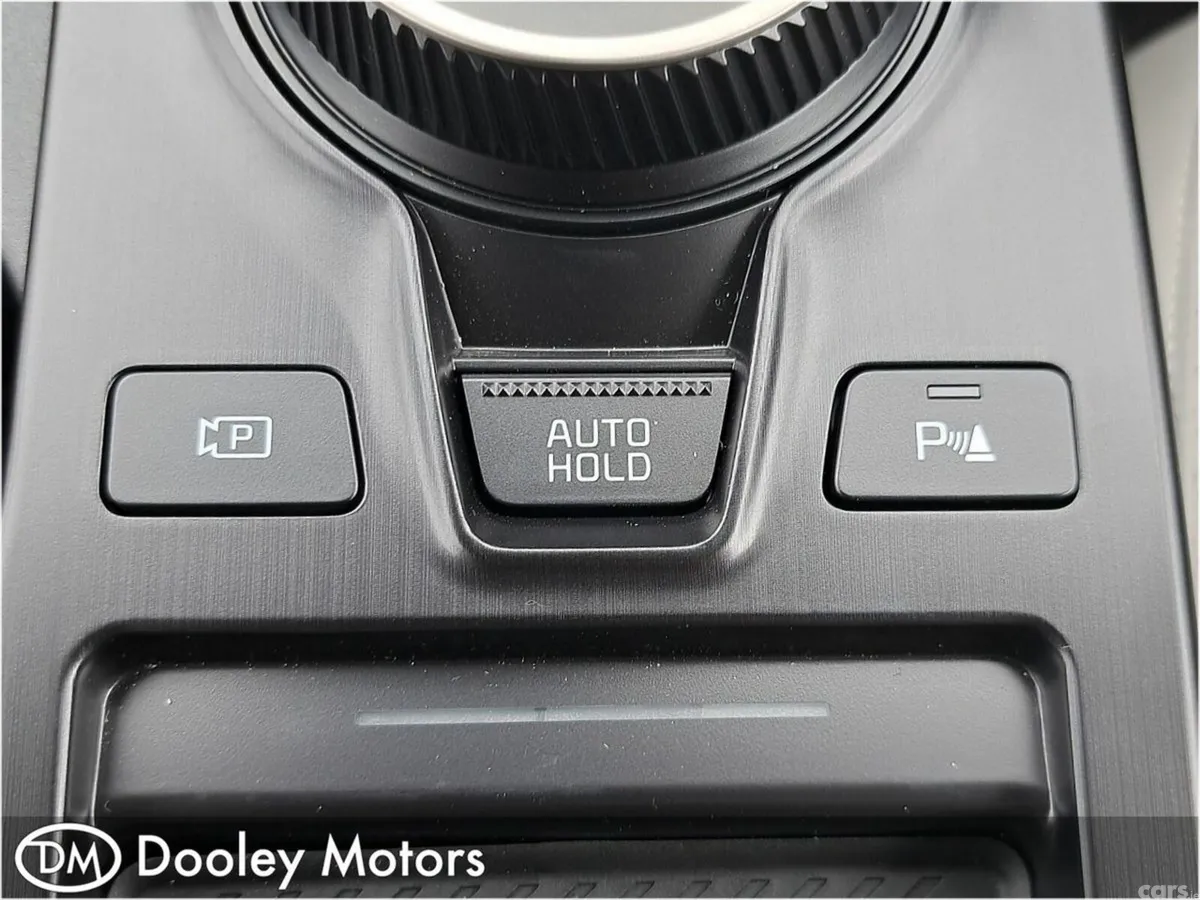 Kia EV6 SUV, Electric, 2027, White