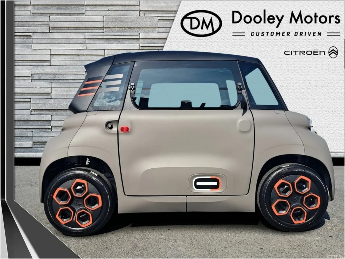 Citroen AMI Hatchback, Electric, 2025, Brown
