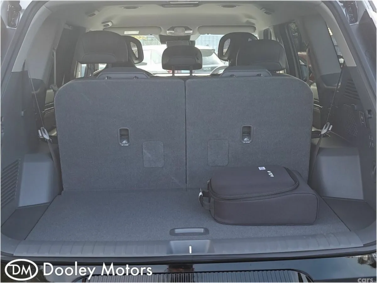 Kia EV9 SUV, Electric, 2027, Silver