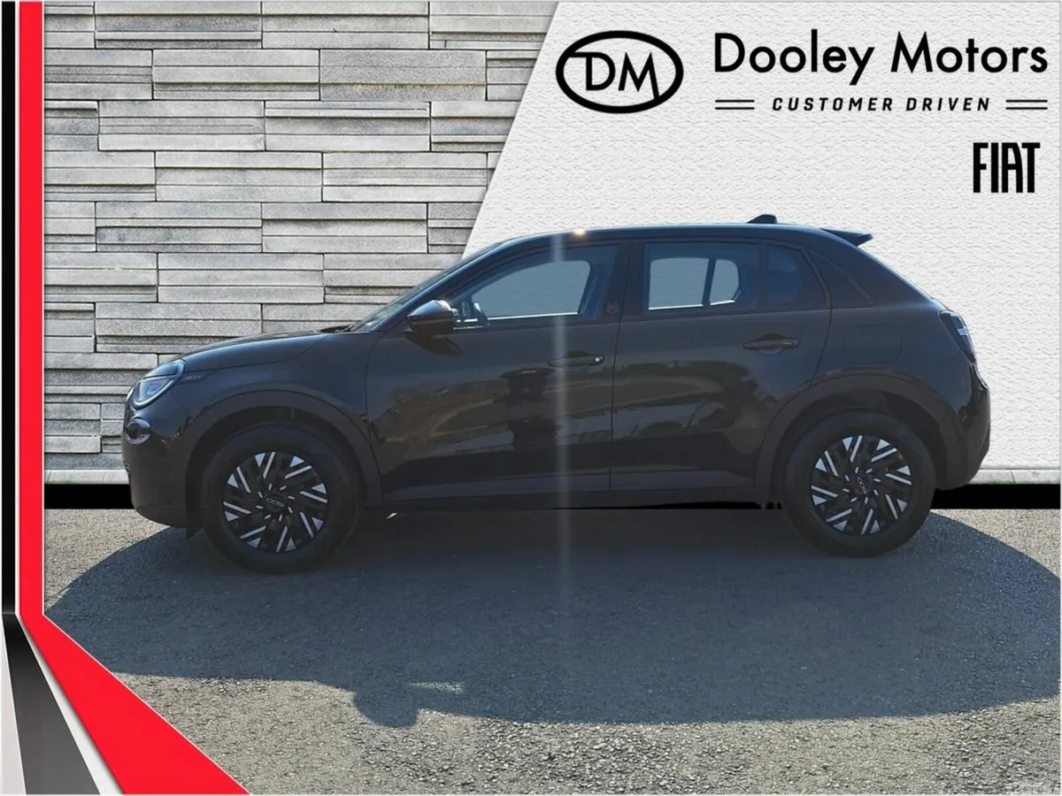 Fiat 600 Hatchback, Electric, 2025, Black