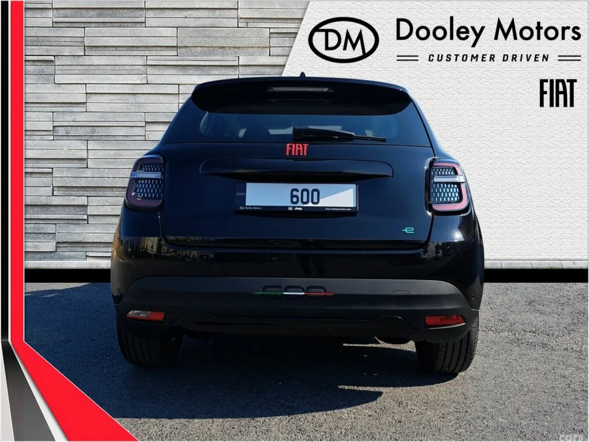 Fiat 600 Hatchback, Electric, 2025, Black