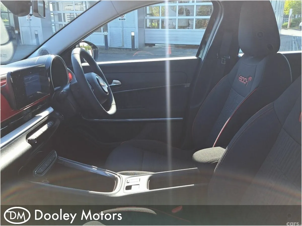 Fiat 600 Hatchback, Electric, 2025, Black