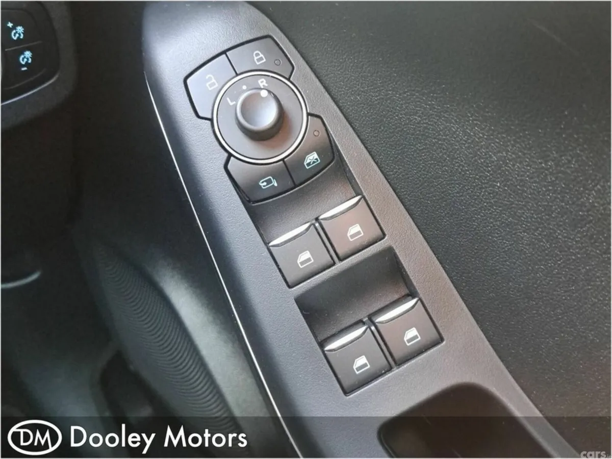 Ford Puma MPV, Petrol Hybrid, 2023, Blue