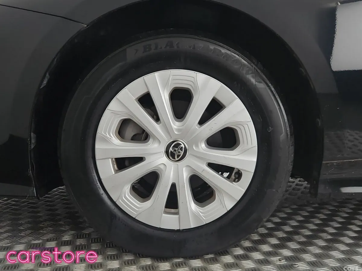 Toyota Prius Hatchback, Petrol Hybrid, 2021, Black