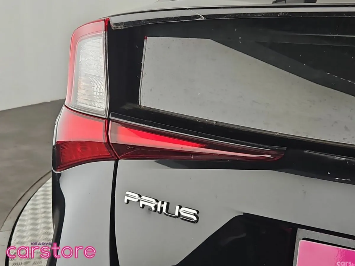 Toyota Prius Hatchback, Petrol Hybrid, 2021, Black