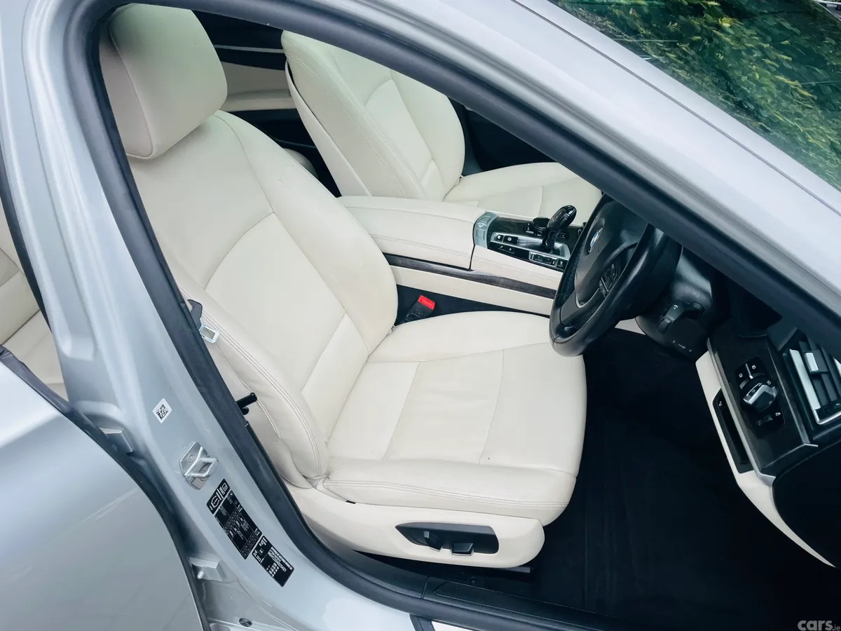 BMW 7-Series Saloon, Diesel, 2014, Silver