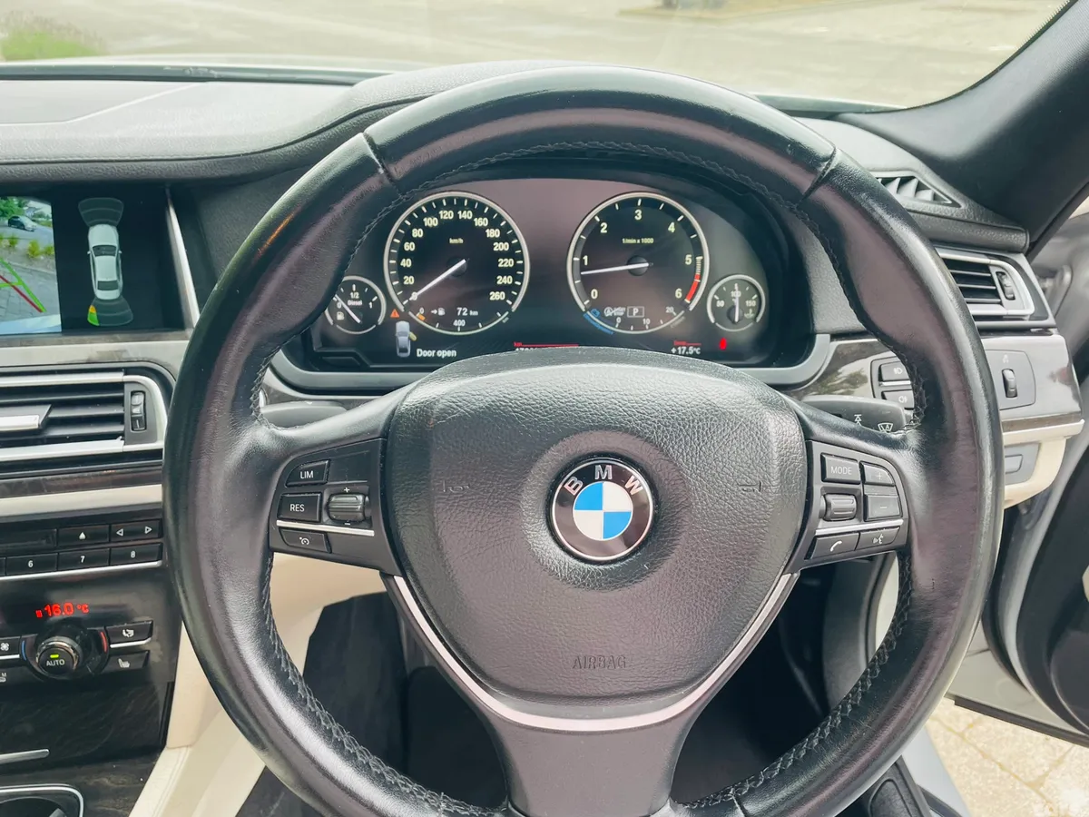 BMW 7-Series Saloon, Diesel, 2014, Silver