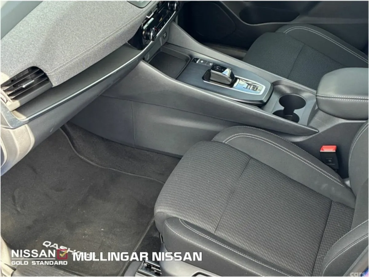 Nissan Qashqai SUV, Petrol Hybrid, 2025, Blue