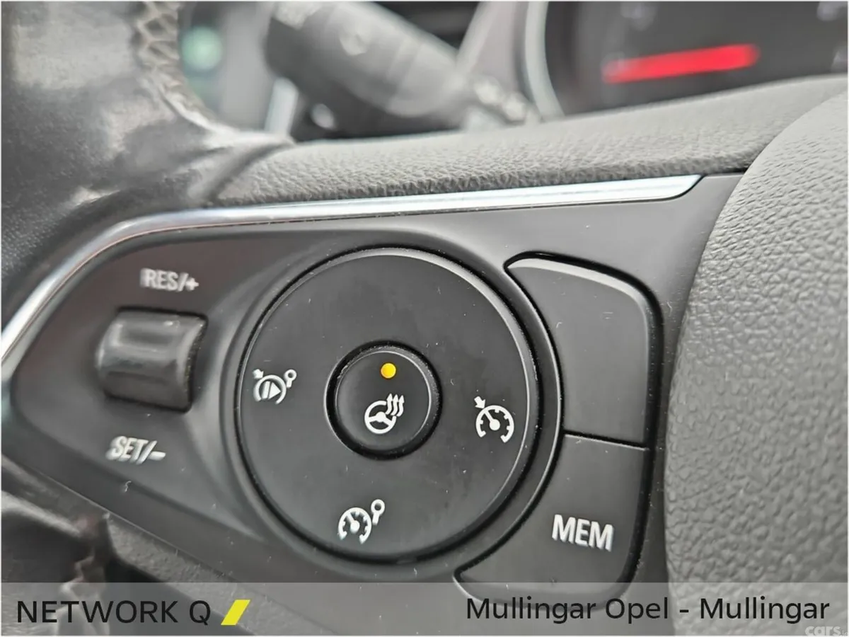Opel Crossland SUV, Diesel, 2022, Grey