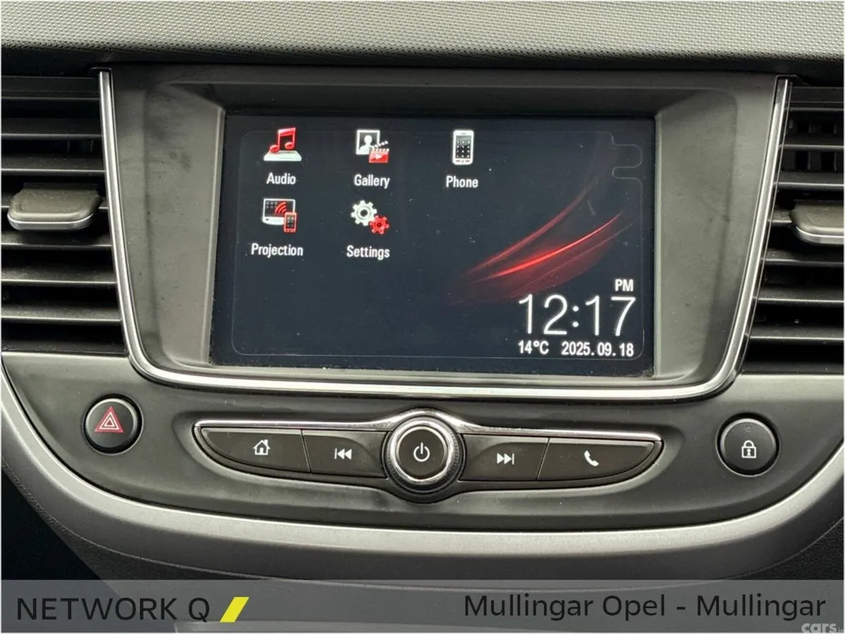 Opel Crossland SUV, Diesel, 2023, Grey