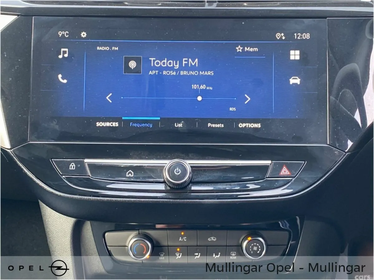 Opel Corsa Hatchback, Petrol, 2025, Silver