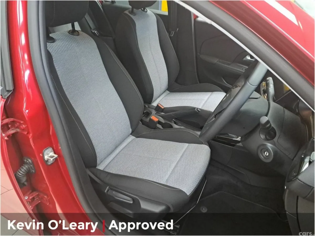 Opel Corsa Hatchback, Petrol, 2025, Red