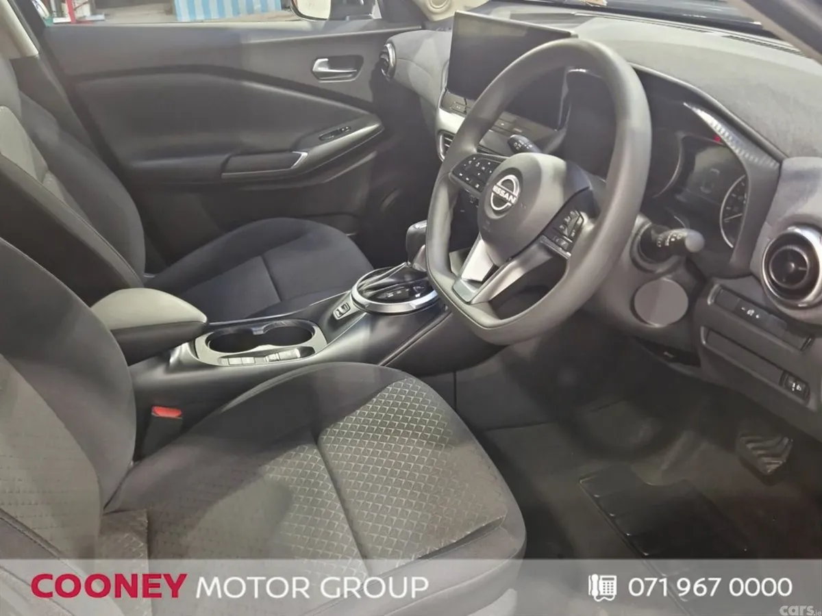 Nissan Juke SUV, Petrol Hybrid, 2025, Black