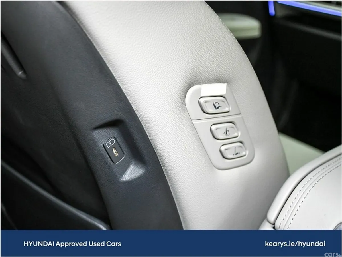 Hyundai Santa Fe SUV, Petrol Plug-in Hybrid, 2026, Black