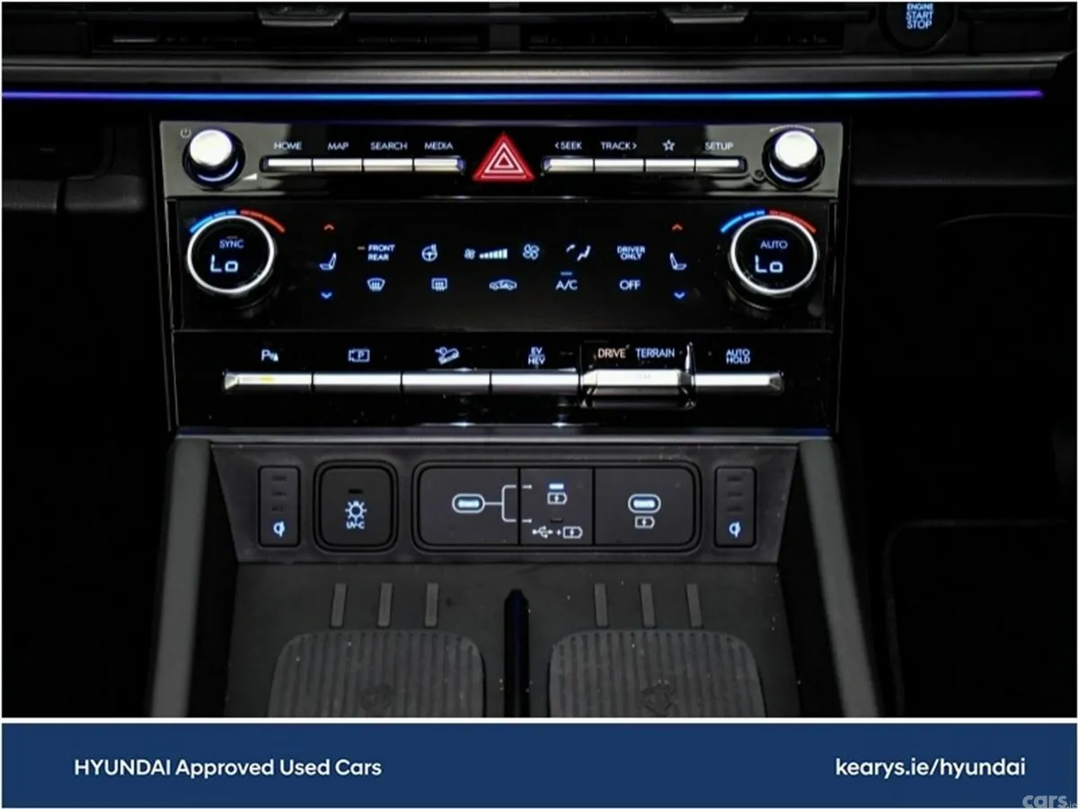 Hyundai Santa Fe SUV, Petrol Plug-in Hybrid, 2026, Silver