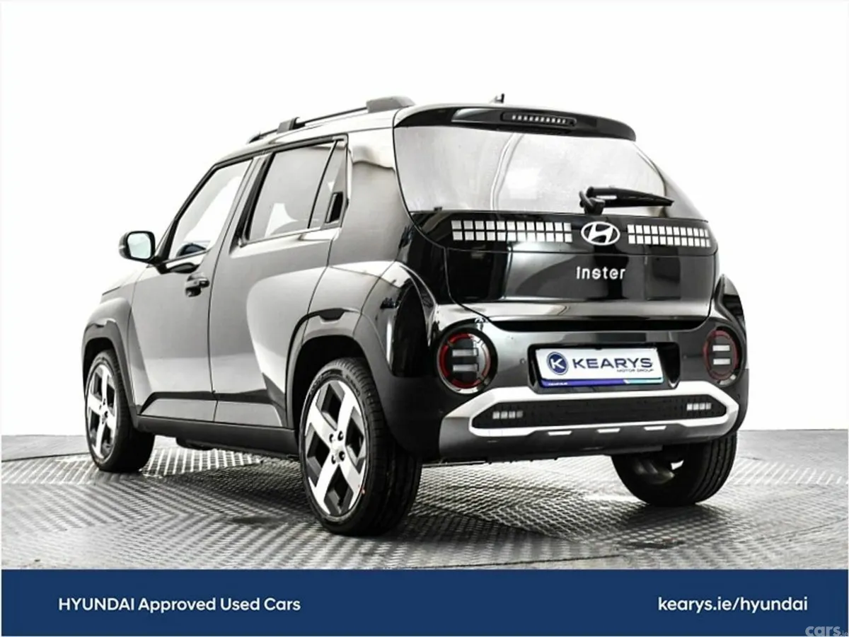 Hyundai INSTER SUV, Electric, 2026, Black