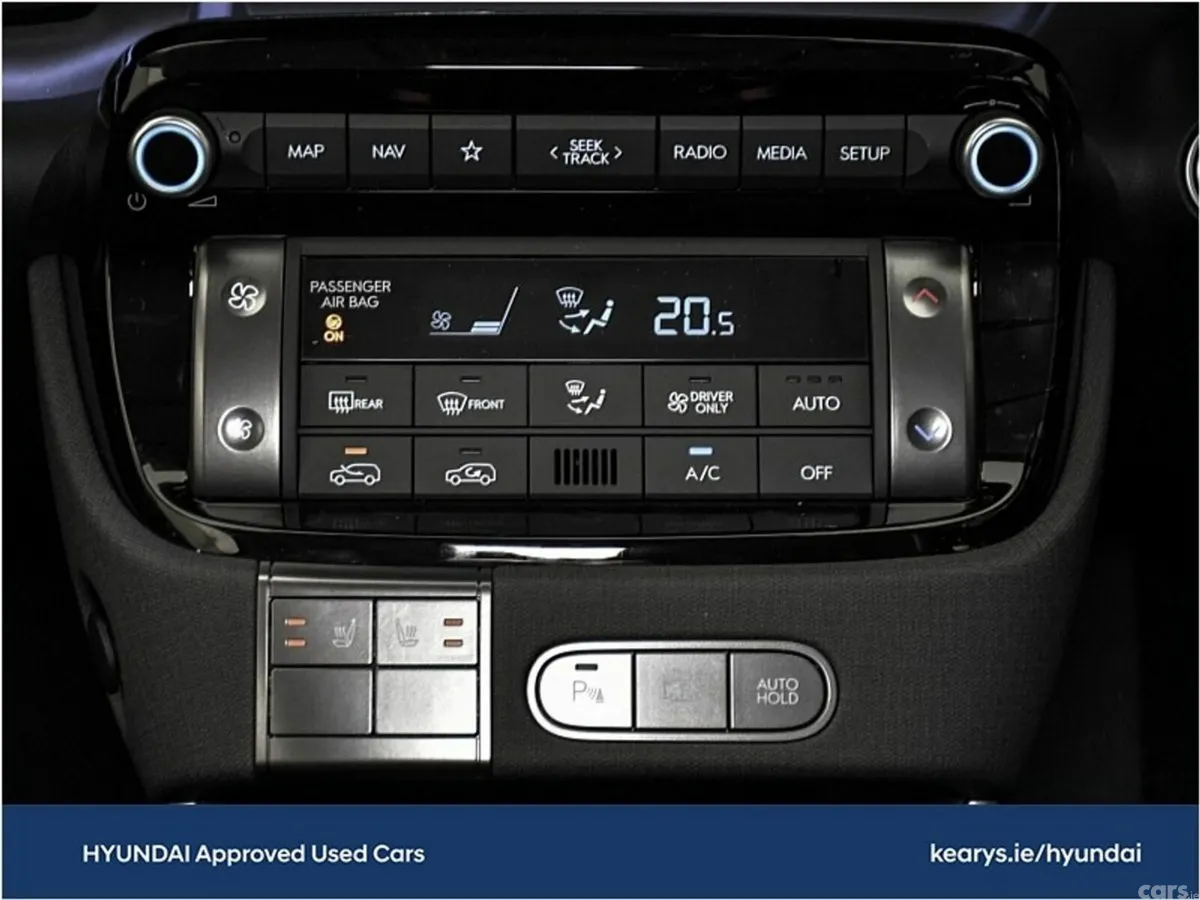 Hyundai INSTER SUV, Electric, 2026, Black