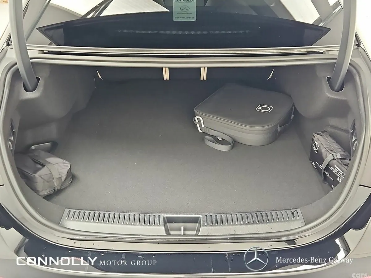 Mercedes-Benz E-Class Saloon, Diesel Plug-in Hybrid, 2026, Black