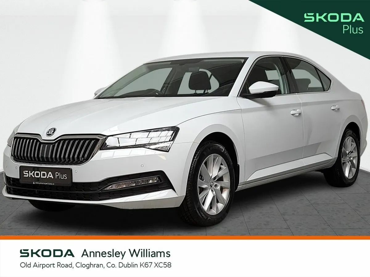 Skoda Superb Saloon, Diesel, 2025, White