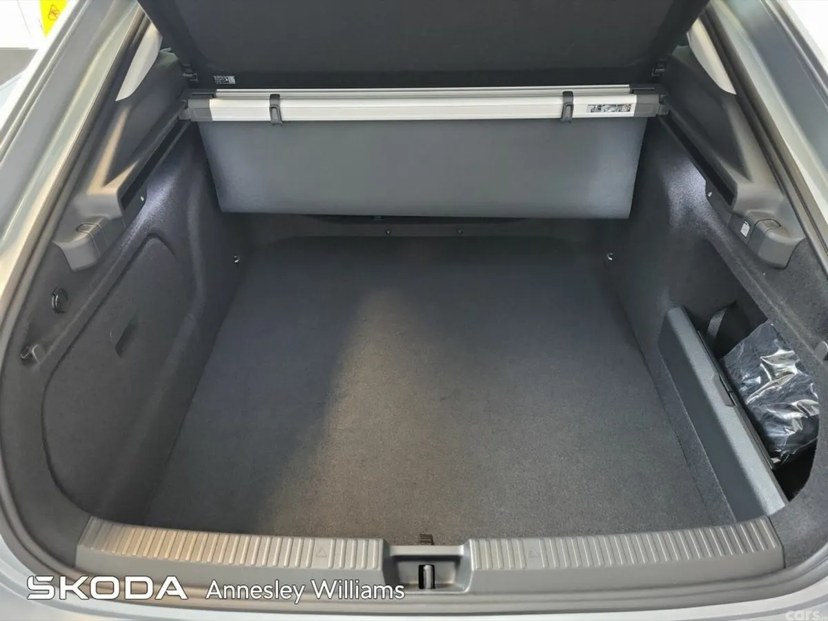 Skoda Superb Saloon, Diesel, 2026, Silver