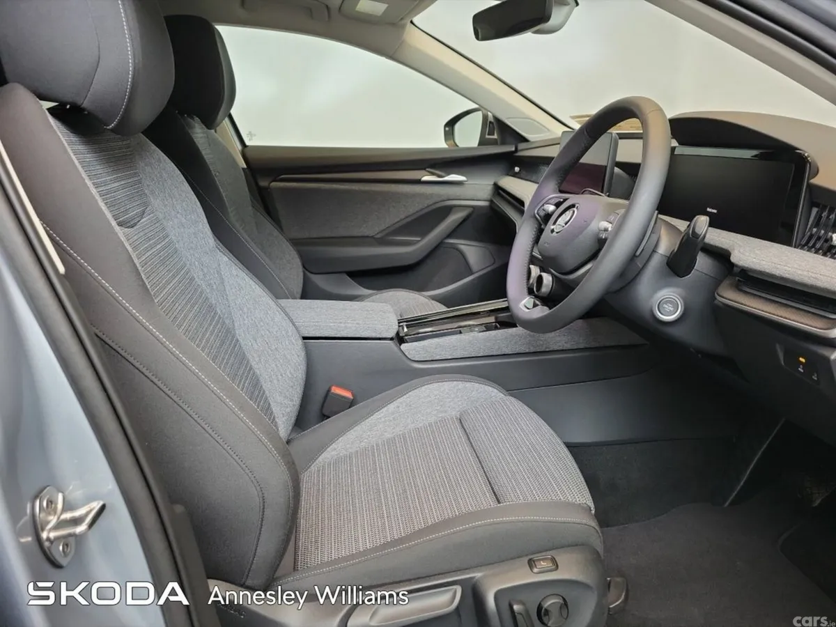 Skoda Superb Saloon, Diesel, 2026, Silver