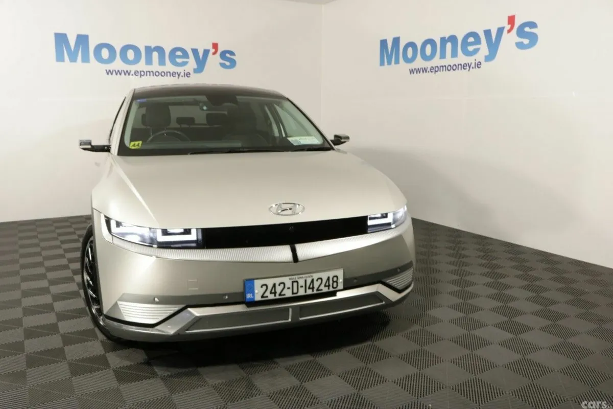 Hyundai IONIQ 5 MPV, Electric, 2024, Yellow