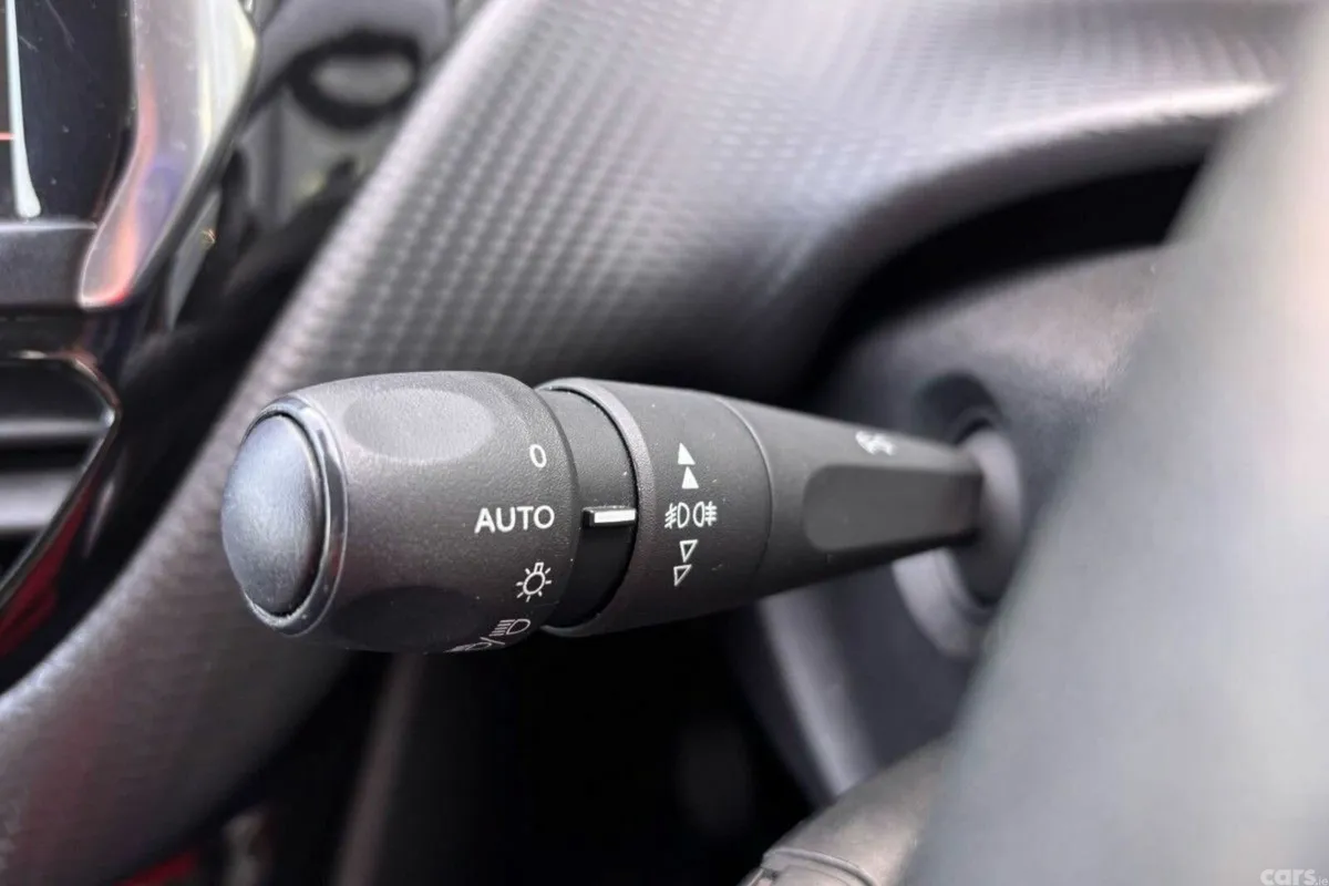 Peugeot 2008 SUV, Diesel, 2020, Black