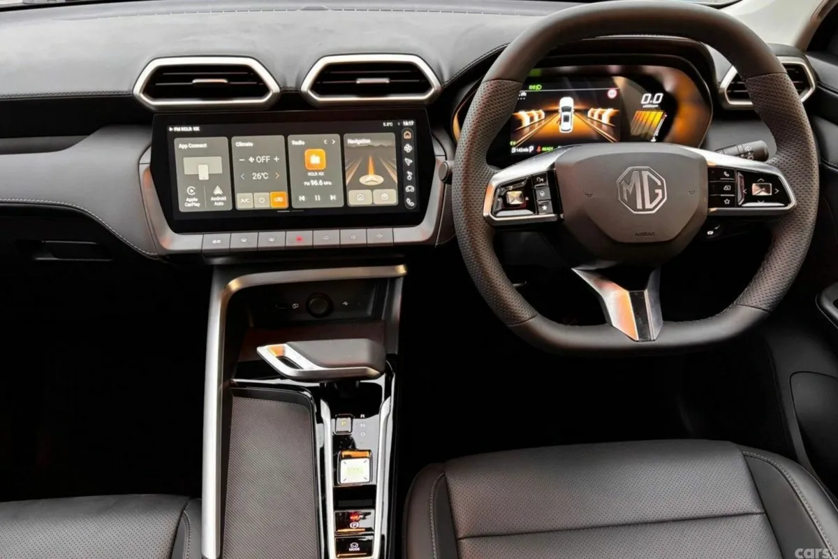 MG ZS SUV, Petrol Hybrid, 2027, Silver