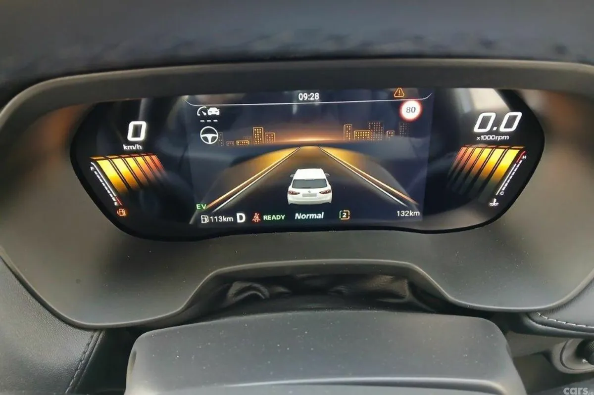 MG ZS SUV, Petrol Hybrid, 2027, Grey