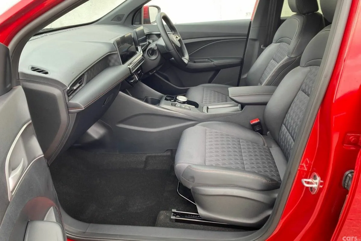 MG MG3 Hatchback, Petrol Hybrid, 2027, Red