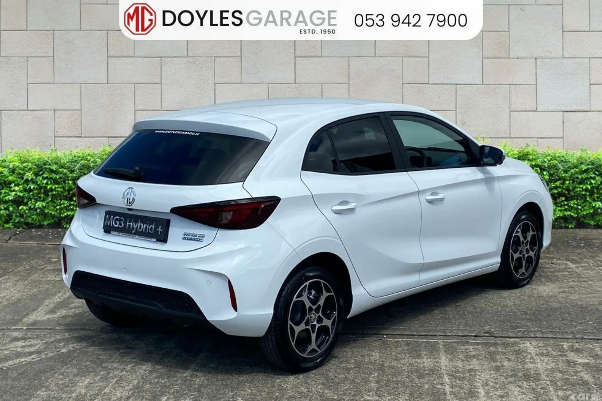 MG MG3 Hatchback, Petrol Hybrid, 2027, White