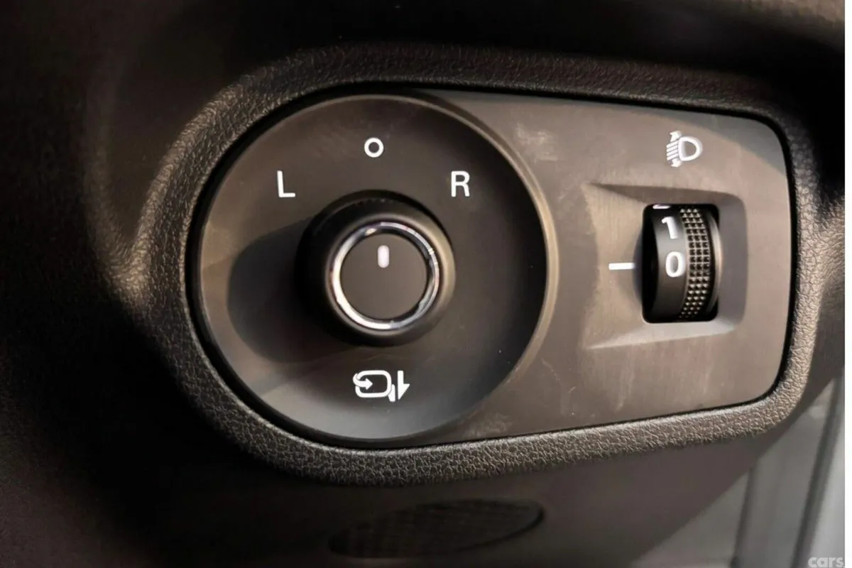 MG MG3 Hatchback, Petrol Hybrid, 2027, Silver