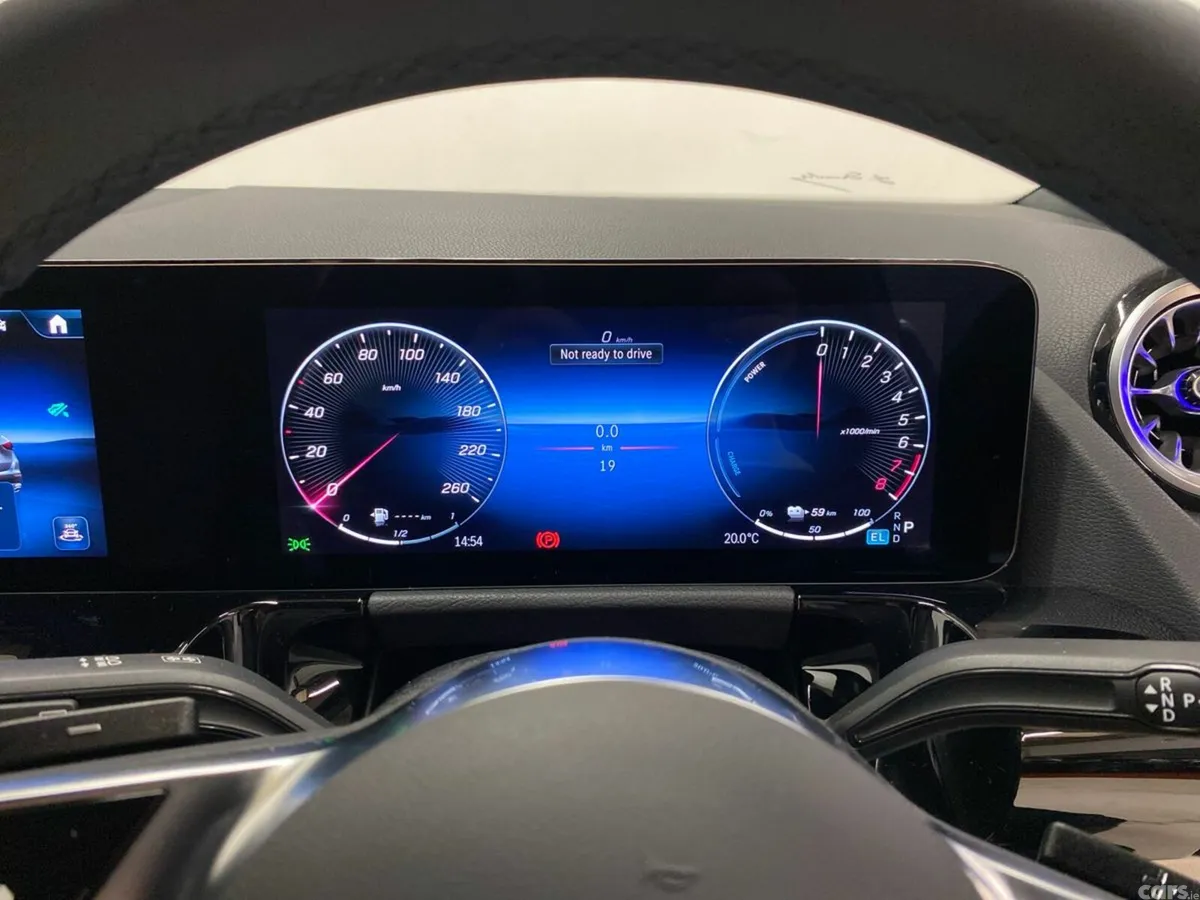 Mercedes-Benz GLA SUV, Petrol Plug-in Hybrid, 2026, Grey