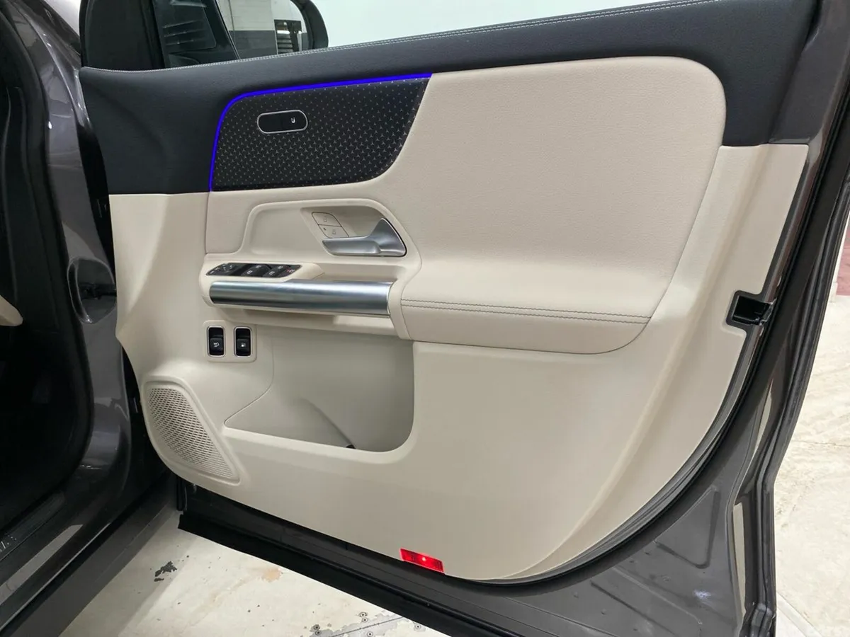 Mercedes-Benz GLA SUV, Petrol Plug-in Hybrid, 2026, Grey