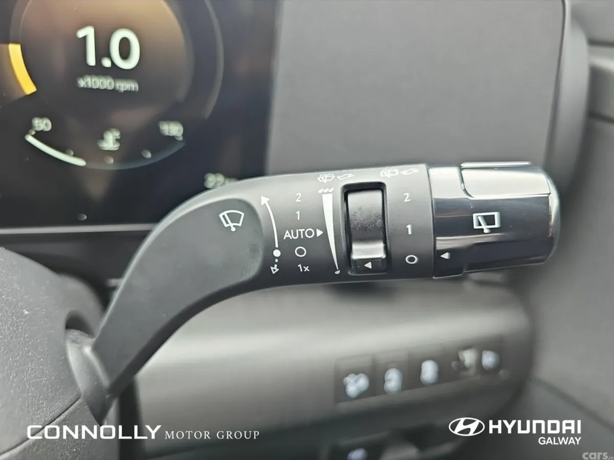 Hyundai KONA SUV, Petrol, 2026, White