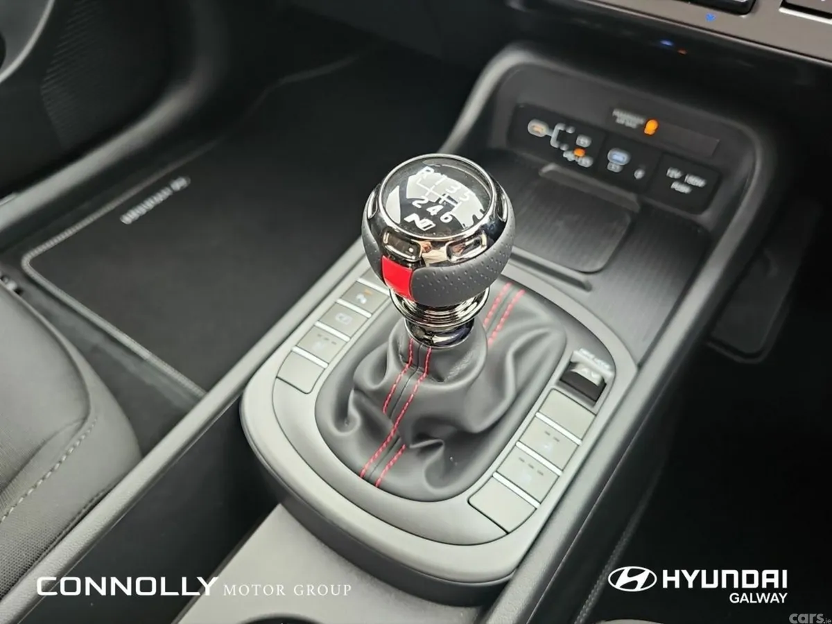 Hyundai KONA SUV, Petrol, 2026, White