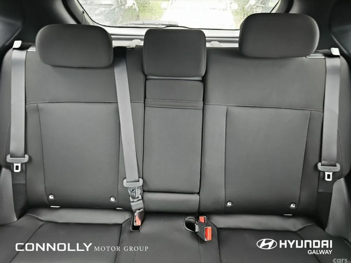 Hyundai KONA SUV, Petrol, 2026, White
