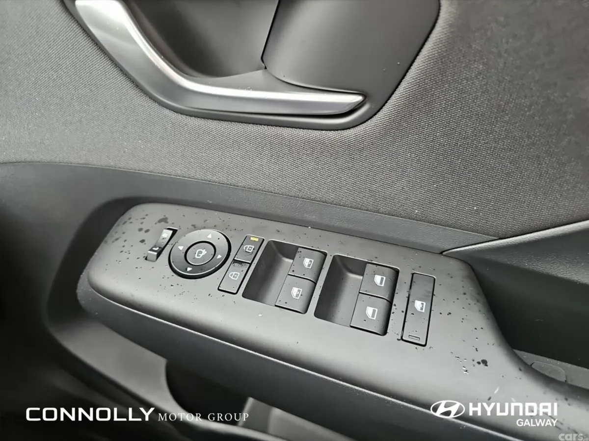 Hyundai KONA SUV, Petrol Hybrid, 2026, Grey