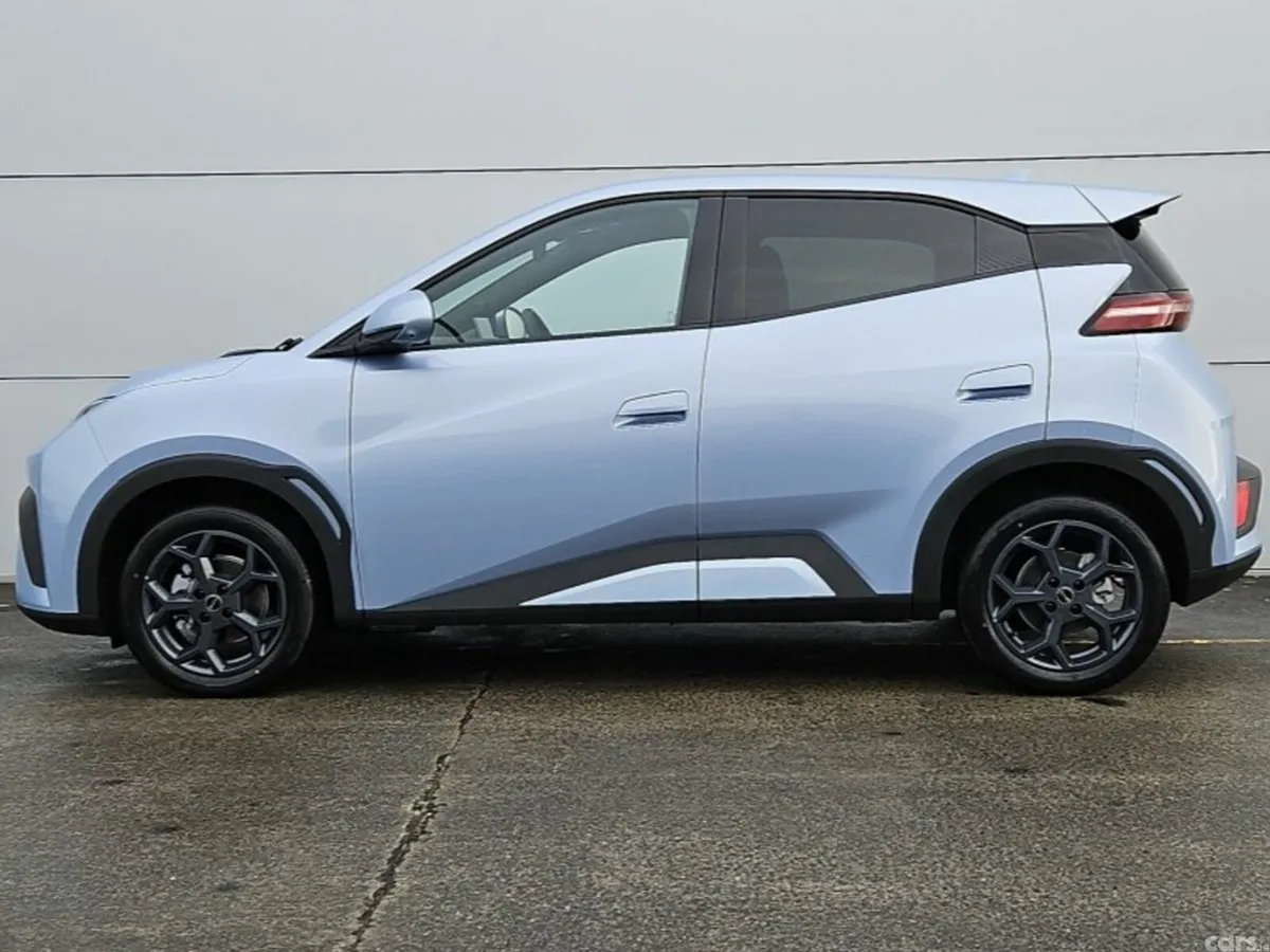 BYD DOLPHIN SURF Hatchback, Electric, 2026, Blue